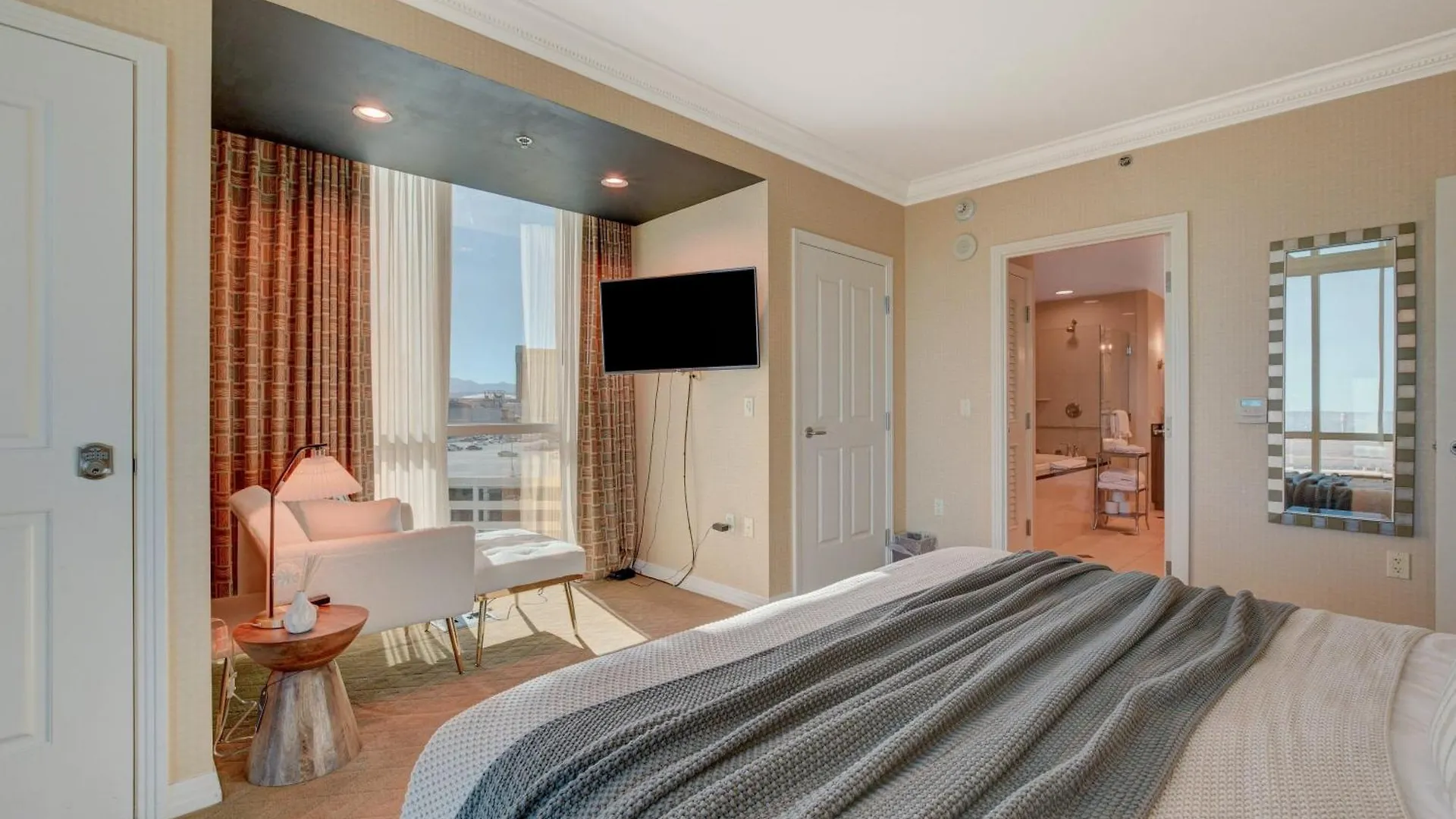 Luxe 1Br 2Bth Suite Mgm Signature Balcony Las Vegas